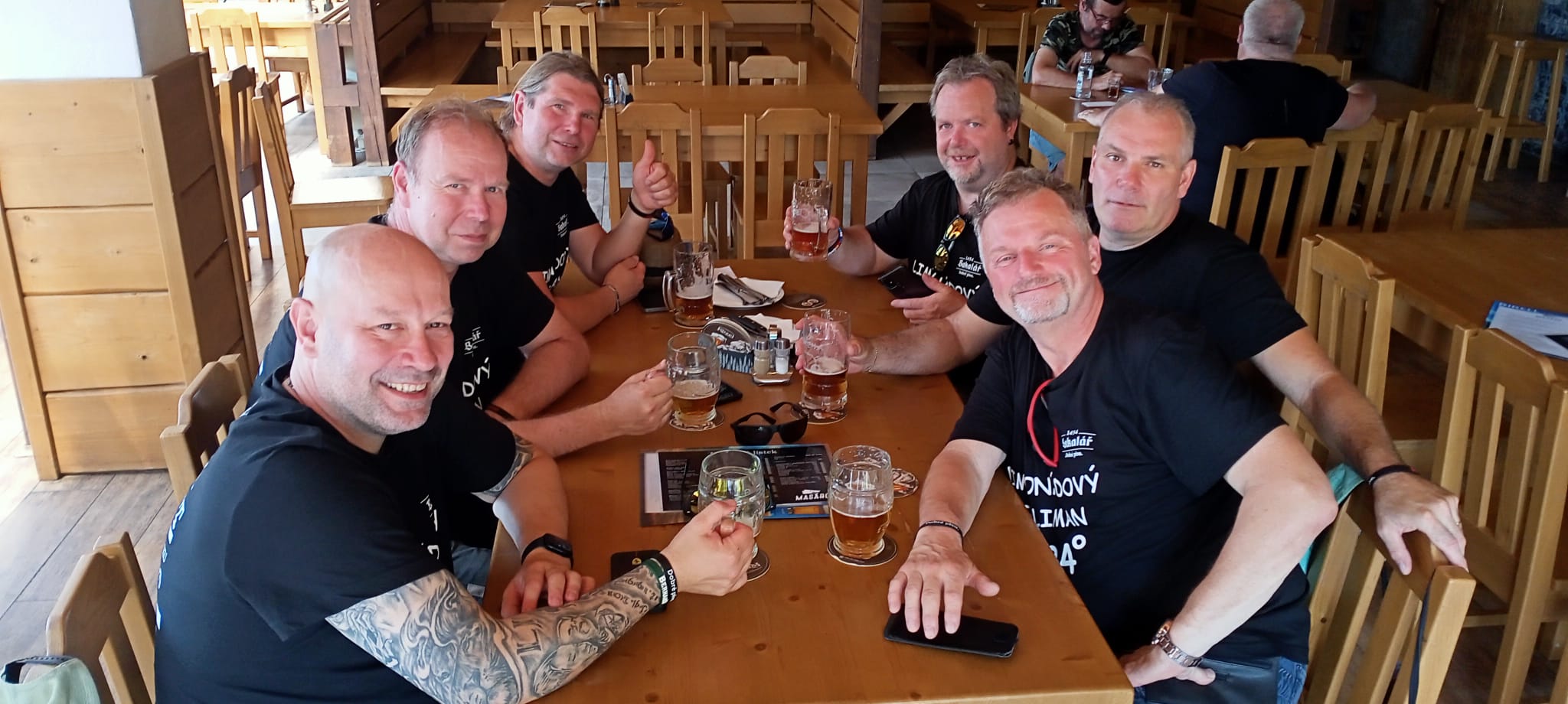 05f116d0-95c0-42ea-a3a9-ff44c31b88df