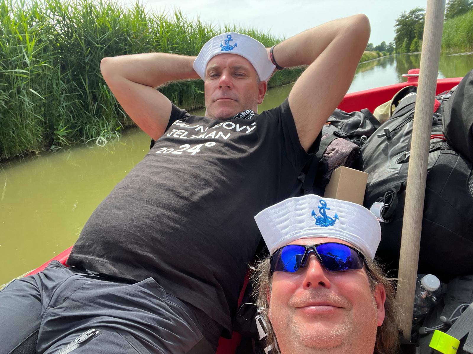 f2730b79-2862-4170-a0ad-9dfe18ddda6f